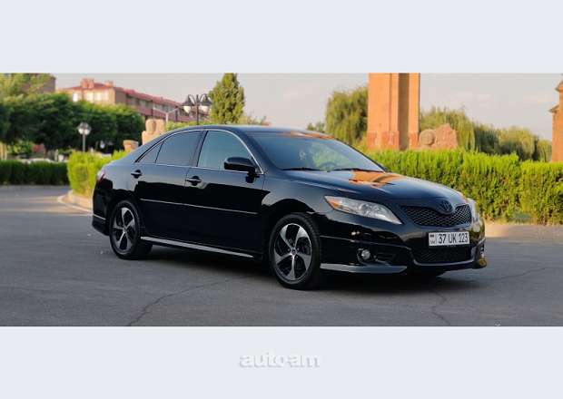 Toyota Camry 2010 — լուսանկար 6