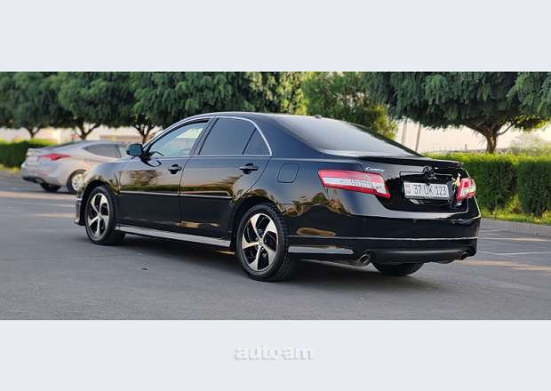 Toyota Camry 2010 — լուսանկար 4
