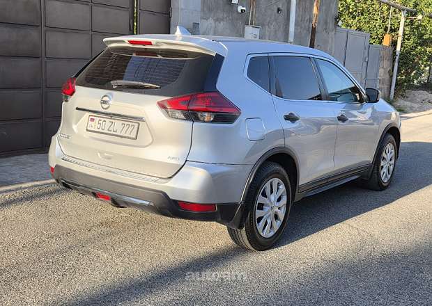 Nissan Rogue