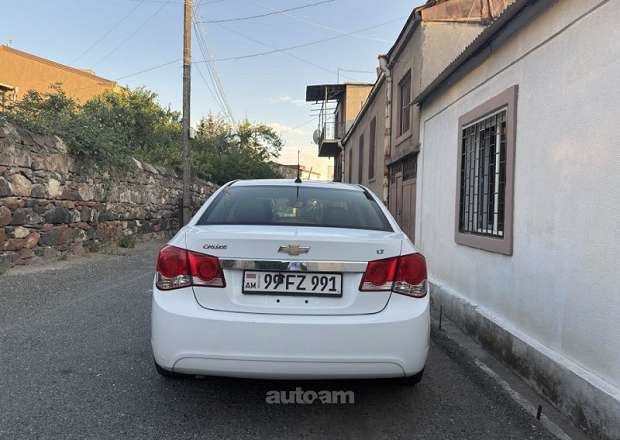 Chevrolet Cruze 2011 — լուսանկար 5