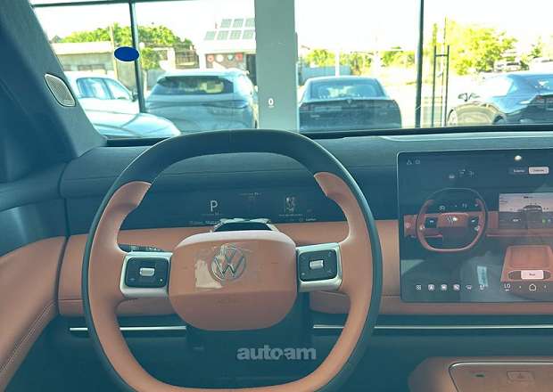 Volkswagen ID.ERA 9X