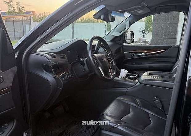 Cadillac Escalade 2018 — լուսանկար 11