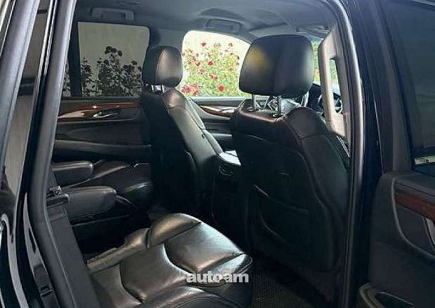Cadillac Escalade 2018 — լուսանկար 8