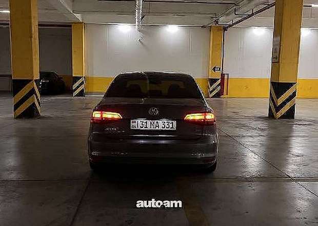 Volkswagen Jetta 2017 — լուսանկար 3