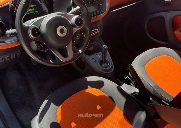 Smart ForTwo 2018 — фото 2