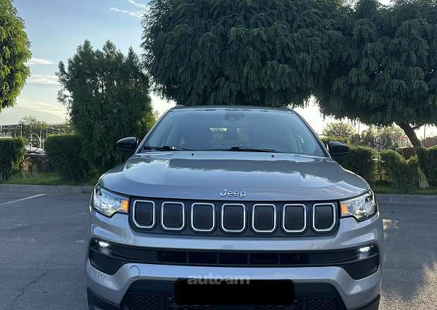 Jeep Compass 2022 — լուսանկար 3