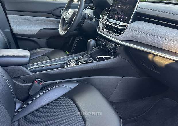 Jeep Compass 2022 — լուսանկար 8