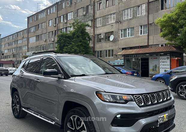 Jeep Compass 2022 — լուսանկար 3