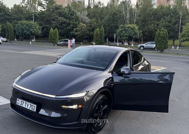 Tesla Model Y 2025 — լուսանկար 5