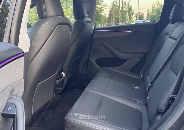 Tesla Model Y 2025 — լուսանկար 10
