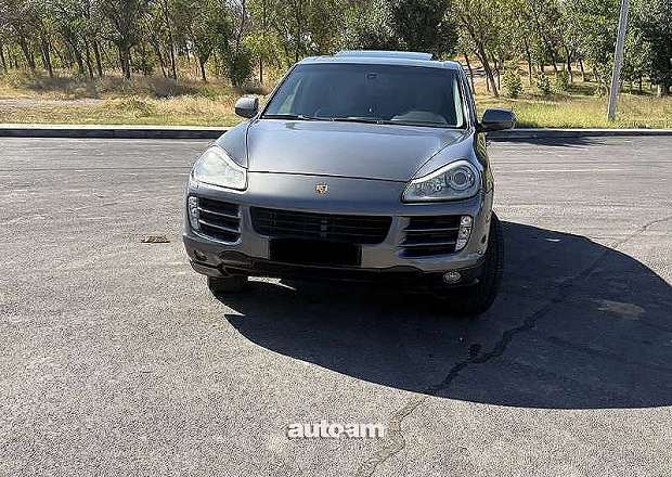 Porsche Cayenne 2007 — photo 1