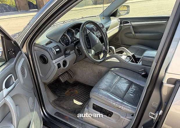 Porsche Cayenne 2007 — photo 10