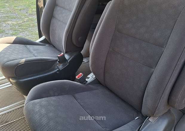 Toyota Alphard 2004 — photo 10