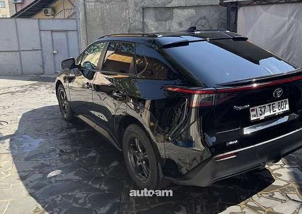 Toyota Bz4X 2025 — լուսանկար 6