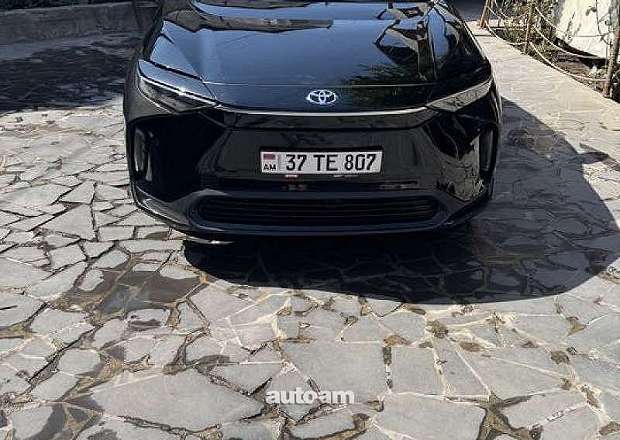 Toyota Bz4X 2025 — լուսանկար 1