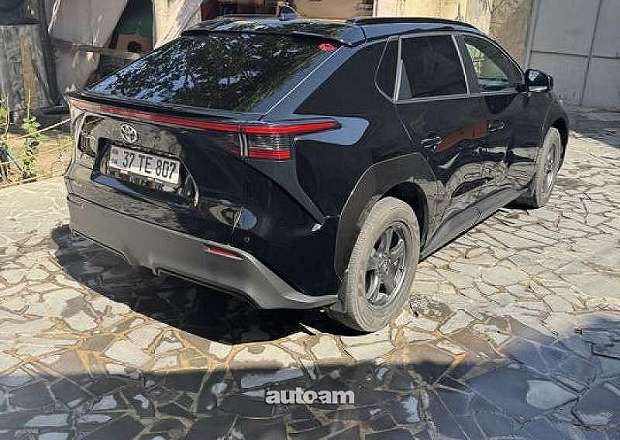 Toyota Bz4X 2025 — լուսանկար 5