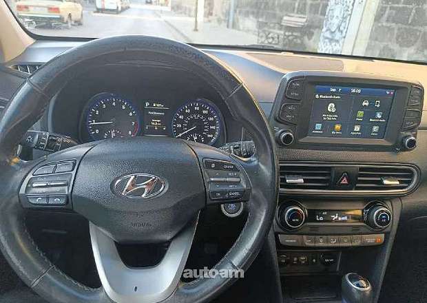 Hyundai Kona 2019 — լուսանկար 10