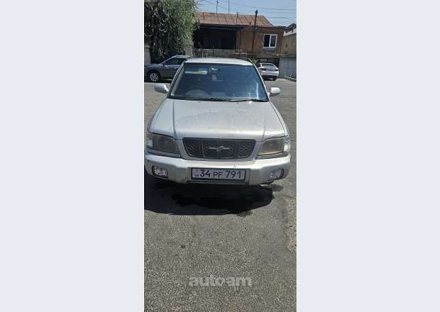 Subaru Forester 2000 — photo 8