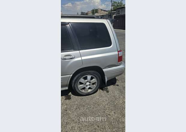 Subaru Forester 2000 — photo 5