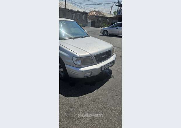 Subaru Forester 2000 — photo 9