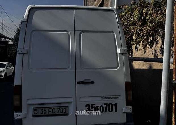 Mercedes-Benz Sprinter 2001 — լուսանկար 3