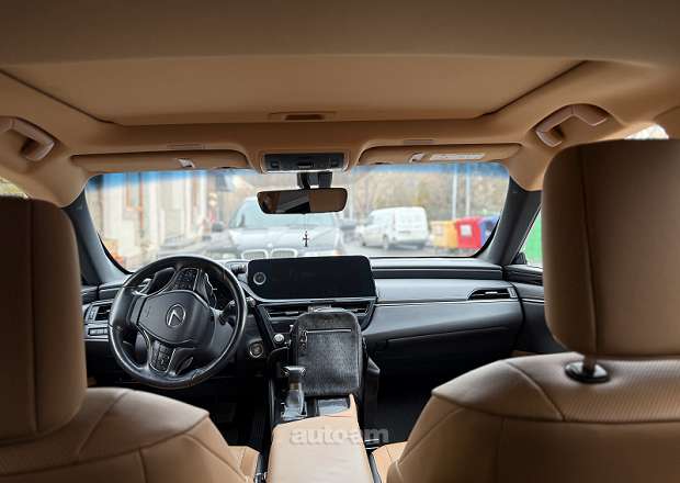Lexus ES 250 2022 — լուսանկար 4
