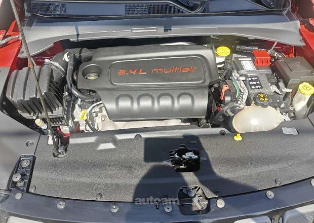 Jeep Compass 2022 — լուսանկար 14
