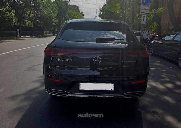 Mercedes-Benz EQE SUV 2025 — լուսանկար 7