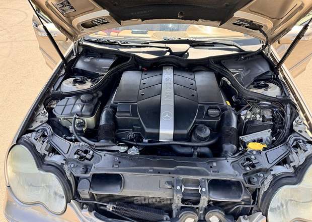 Mercedes-Benz C 240 2001 — photo 7