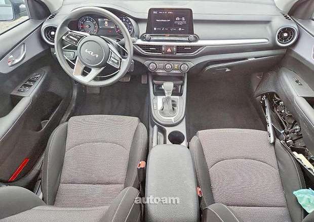 Kia Forte 2024 — լուսանկար 8