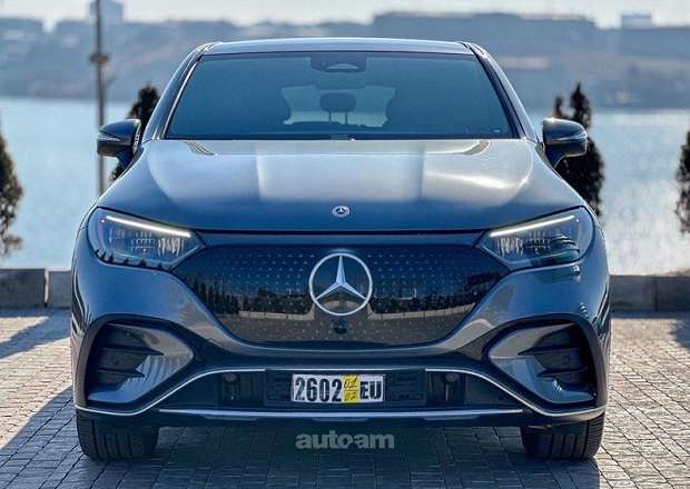 Mercedes-Benz EQE