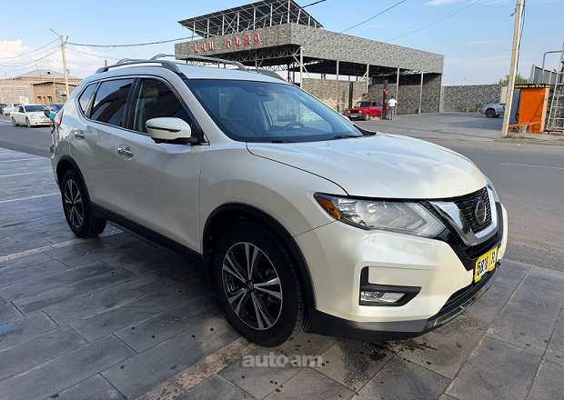 Nissan Rogue 2019 — photo 3