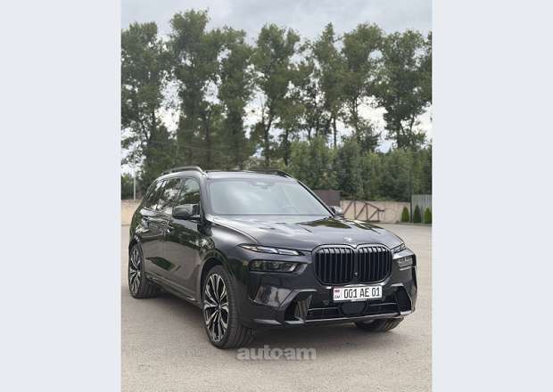 BMW X7 2023 — լուսանկար 2