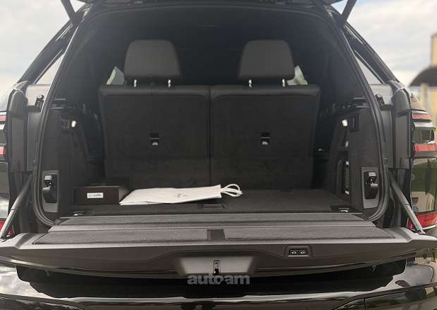 BMW X7 2023 — լուսանկար 11