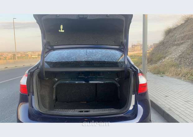 Ford Fiesta 2016 — photo 7