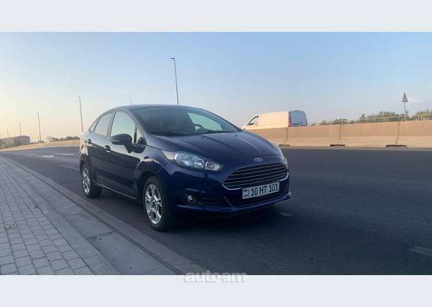 Ford Fiesta 2016 — photo 2