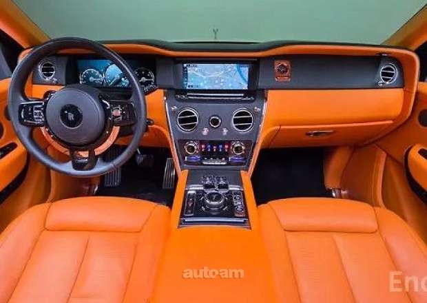 Rolls Royce Cullinan