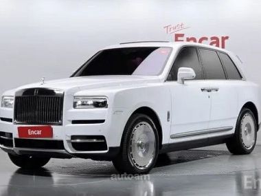 Rolls Royce Cullinan  2022 