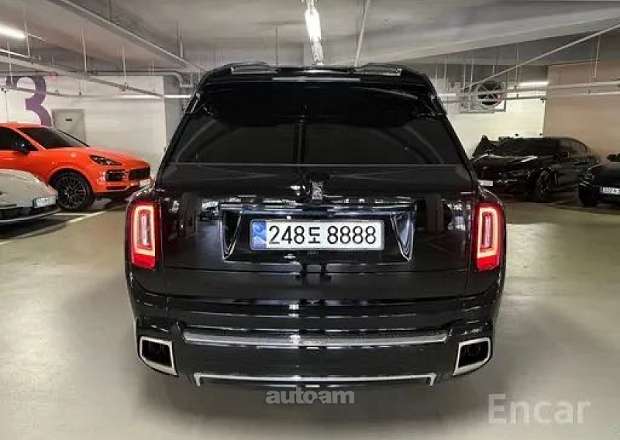 Rolls Royce Cullinan