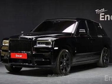 Rolls Royce Cullinan  2019 