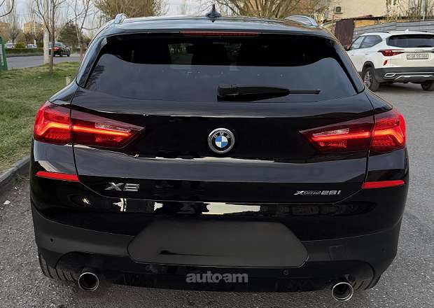 BMW X2 2020 — լուսանկար 2