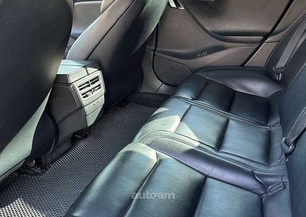 Tesla Model S 2019 — լուսանկար 6