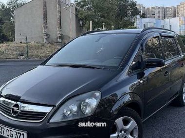 Opel Zafira  2005 