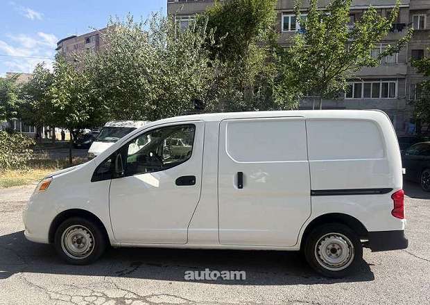 Nissan NV200 2021 — լուսանկար 1