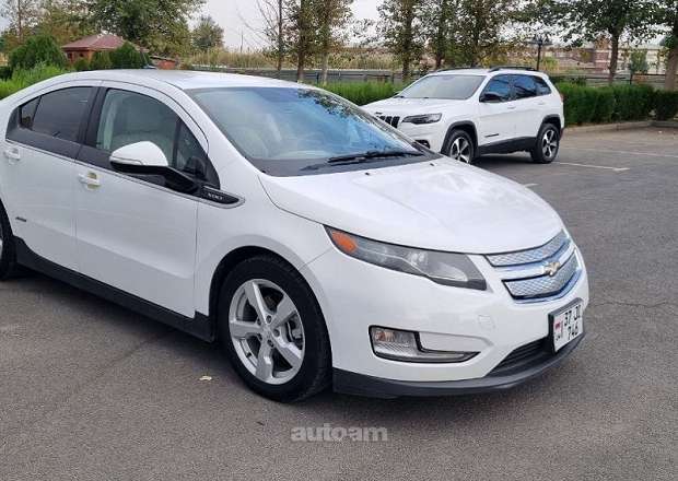 Chevrolet Volt 2012 — լուսանկար 2