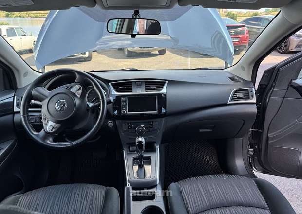 Nissan Sentra 2018 — լուսանկար 8