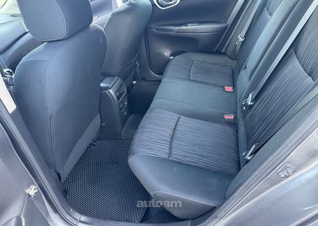 Nissan Sentra 2018 — լուսանկար 11