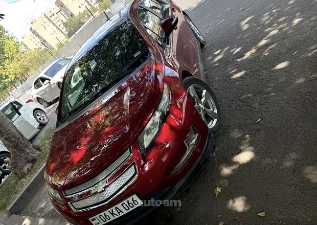 Chevrolet Volt 2012 — լուսանկար 3