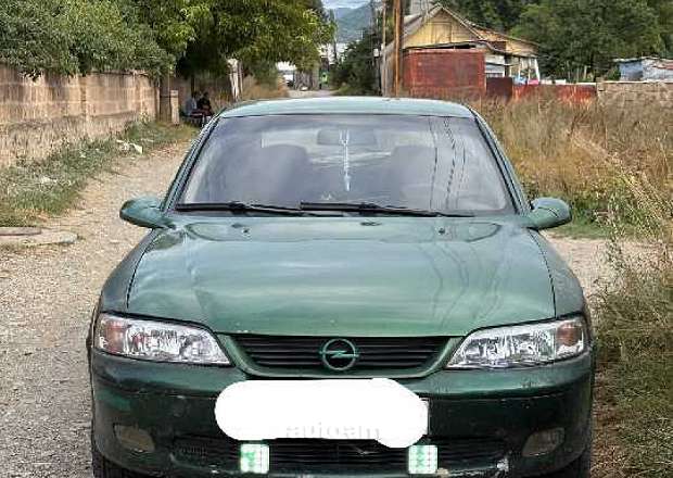 Opel Vectra B 1997 — լուսանկար 1