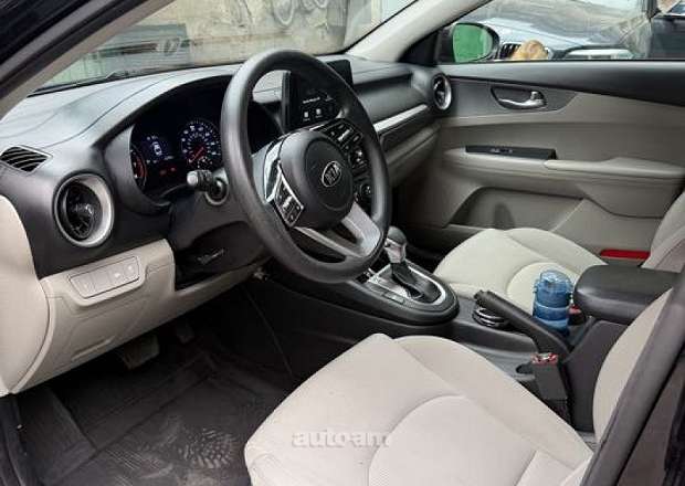 Kia Forte 2020 — լուսանկար 14